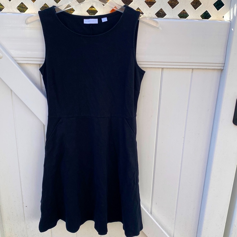 New York & company stretchy dress size: S